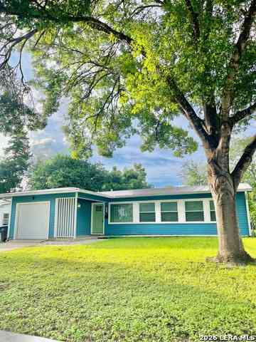 Homes For Sale - 251 Pilgrim Dr<br/> San Antonio, TX 78213