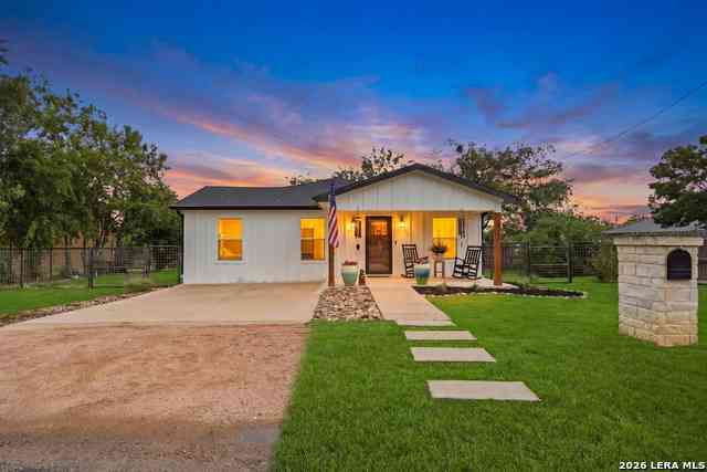 Homes For Sale - 1511 Jackson St<br/> Castroville, TX 78009