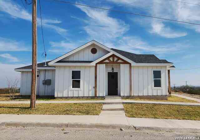 Homes For Sale - 1163 Calle Baltica #N/A<br/> Maverick County, Eagle Pass, TX 78852