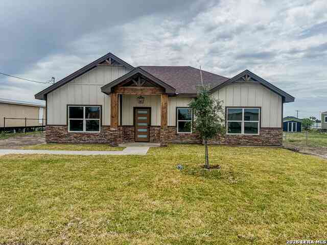 Homes For Sale - 3918 Rancho Clayton Drive<br/> Maverick County, Eagle Pass, TX 78852