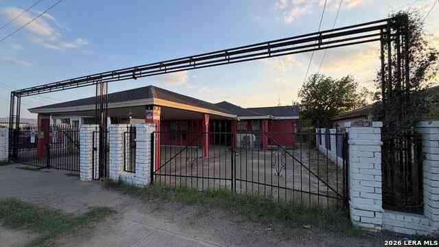 Homes For Sale - 1558 Eidson Rd<br/> Maverick County, Eagle Pass, TX 78852