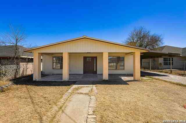 Homes For Sale - 1730 Calle Coyunda<br/> Eagle Pass, TX 78852
