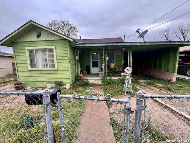 Homes For Sale - 503 503 W. Morin<br/> Del Rio, TX 78840