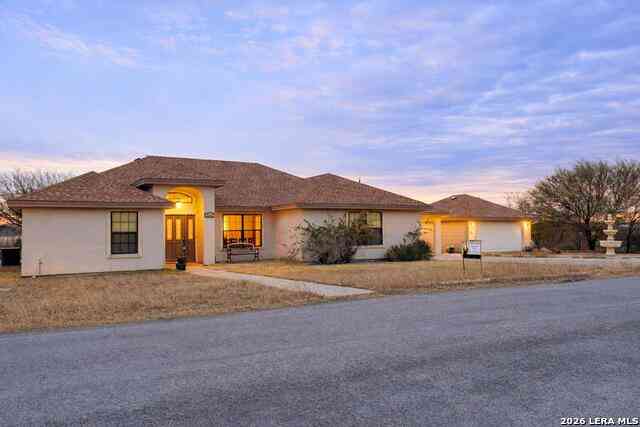 Homes For Sale - 100 Shadow Mountain<br/> Del Rio, TX 78840