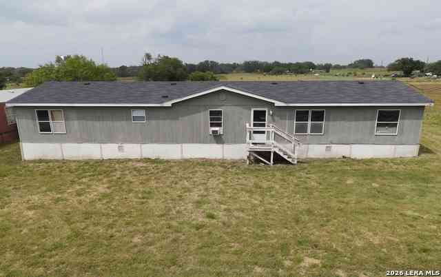 Mobile Home For Sale - 517 Corley Dr<br/> Devine, TX 78016
