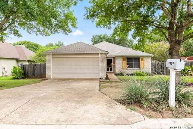 Homes For Sale - 3409 Columbia Drive<br/> Cibolo, TX 78108