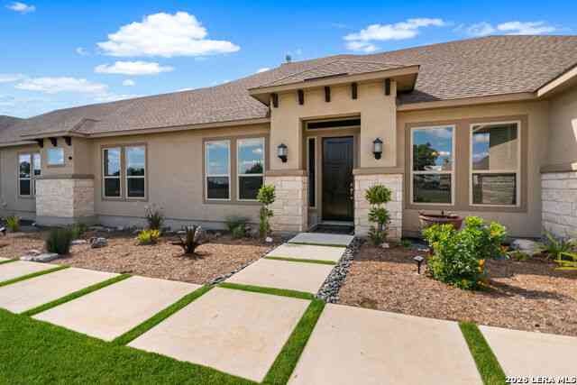 Homes For Sale - 270 Blue Diamond<br/> Boerne, TX 78006