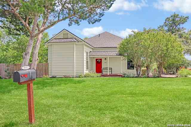 Homes For Sale - 605 E Donegan<br/> Seguin, TX 78155