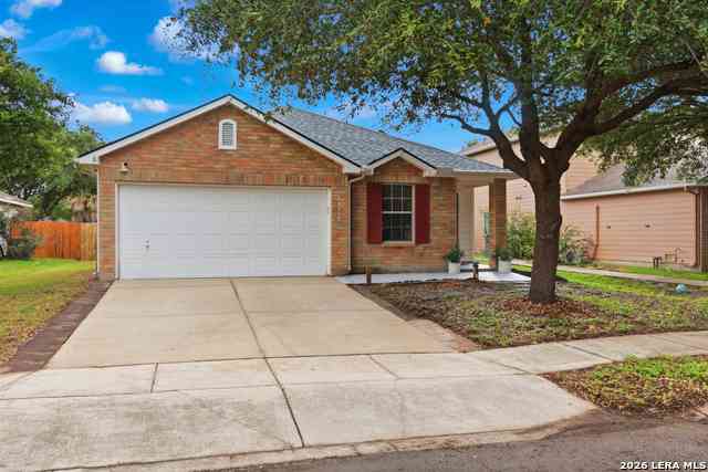 Homes For Sale - 16410 Kentucky Rdg<br/> Selma, TX 78154