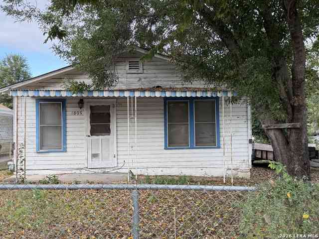 Homes For Sale - 1805 Perez St<br/> Bexar County, San Antonio, TX 78207