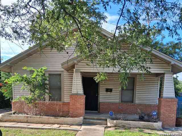 Homes For Sale - 731 Peabody Ave<br/> San Antonio, TX 78211