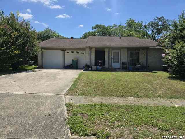 Homes For Sale - 9914 Flatland Trl<br/> Converse, TX 78109