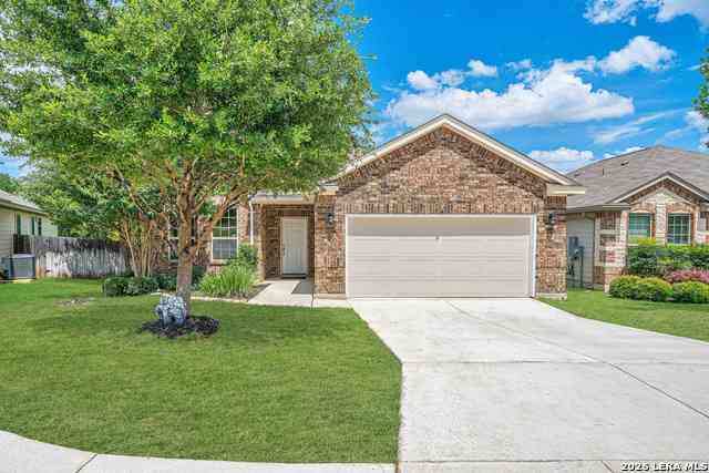Homes For Sale - 7610 Northmoon Fort<br/> San Antonio, TX 78249