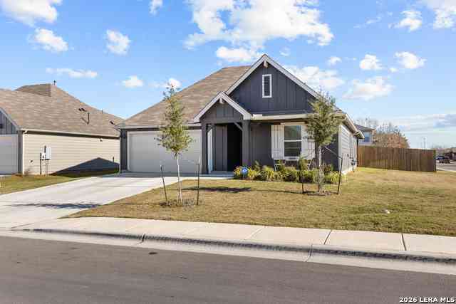 Homes For Sale - 302 N Richland<br/> Lockhart, TX 78644