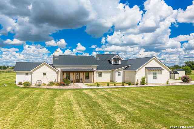 Homes For Sale - 115 Tracks Trl<br/> Kerr County, Center Point, TX 78010