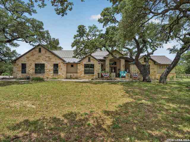 Homes For Sale - 1467 Palomino Springs Dr<br/> Bandera, TX 78003