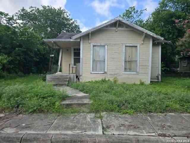 Homes For Sale - 1920 & 1918 E Crockett<br/> Bexar County, San Antonio, TX 78202