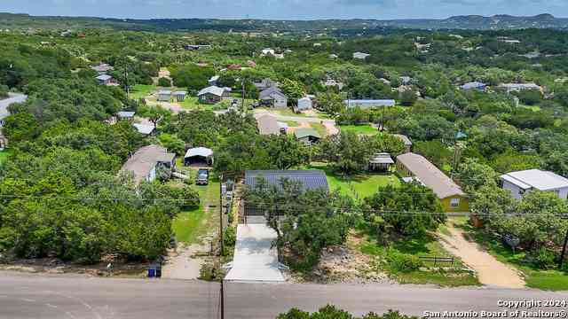 Homes For Sale - 1345 Willow Dr<br/> Comal County, Canyon Lake, TX 78133
