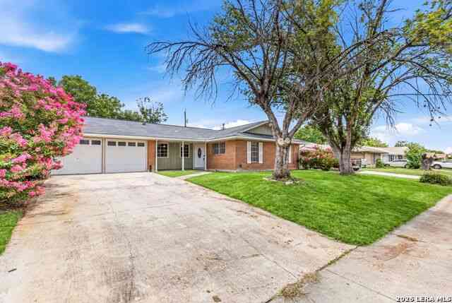 Homes For Sale - 4623 Old Coach Ln<br/> San Antonio, TX 78220