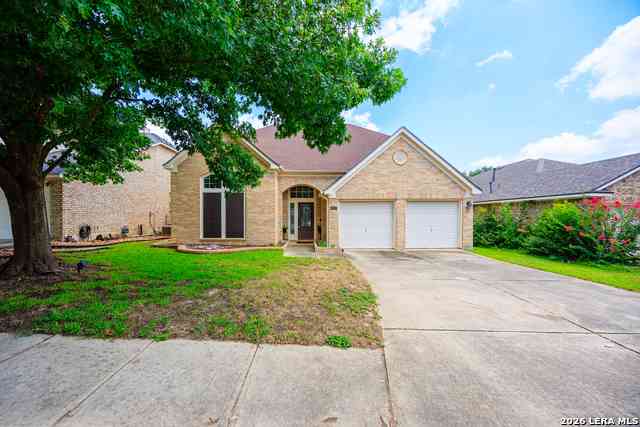 Homes For Sale - 8807 Brae Crest Dr<br/> Bexar County, San Antonio, TX 78249