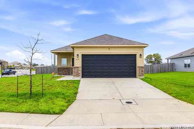 Homes For Sale - 3470 Mccrae Crossing<br/> Bexar County, San Antonio, TX 78264
