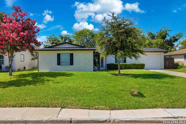Homes For Sale - 5202 Coral Mist St<br/> Bexar County, Kirby, TX 78219