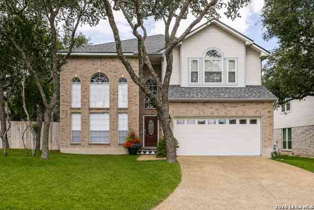 Homes For Sale - 18019 Summer Knoll<br/> San Antonio, TX 78258