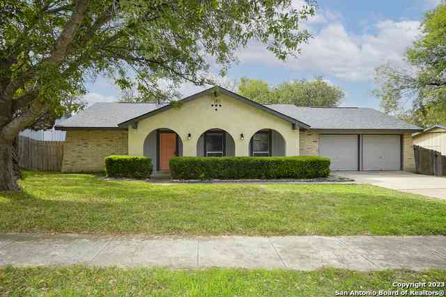 Homes For Sale - 12418 Bret Springs St<br/> San Antonio, TX 78233