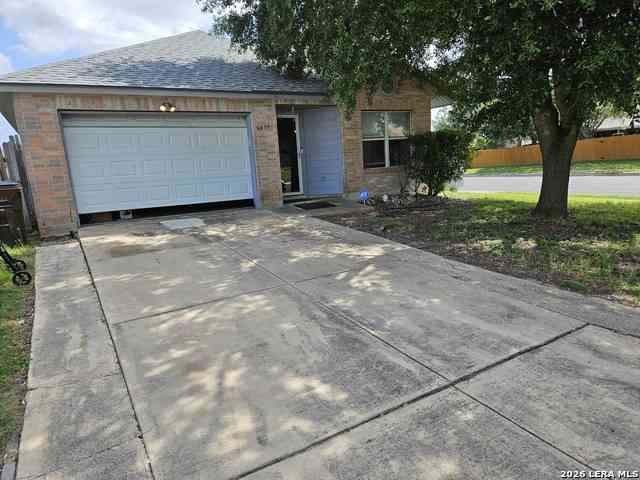 Homes For Sale - 6435 Flatstone Pass<br/> Converse, TX 78109