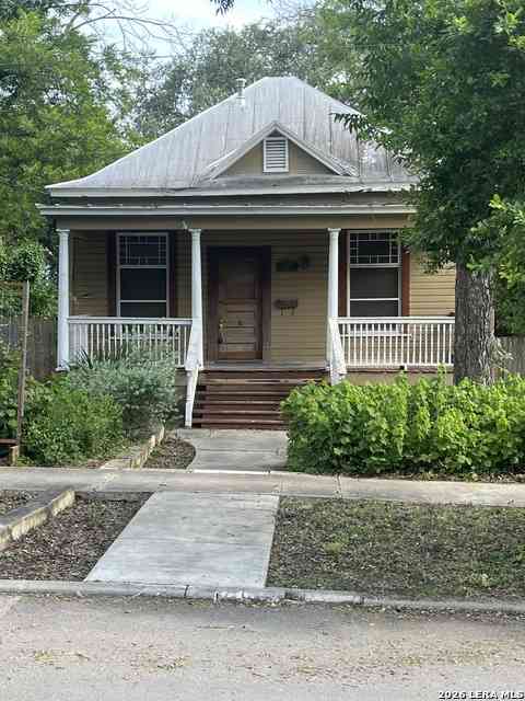Homes For Sale - 432 W Woodlawn Ave<br/> Bexar County, San Antonio, TX 78212