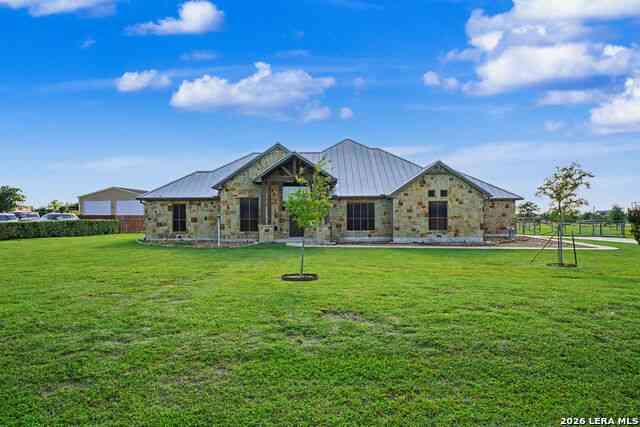 Homes For Sale - 120 Haycraft<br/> Marion, TX 78124