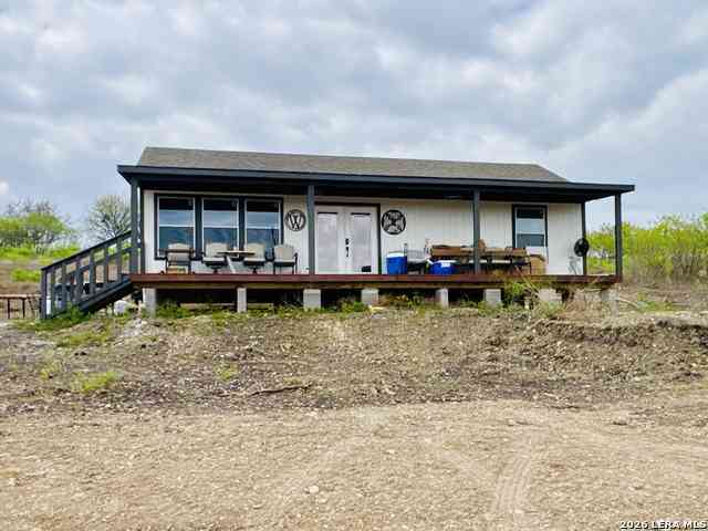Homes For Sale - 2551 Scull Rd<br/> Martindale, TX 78655