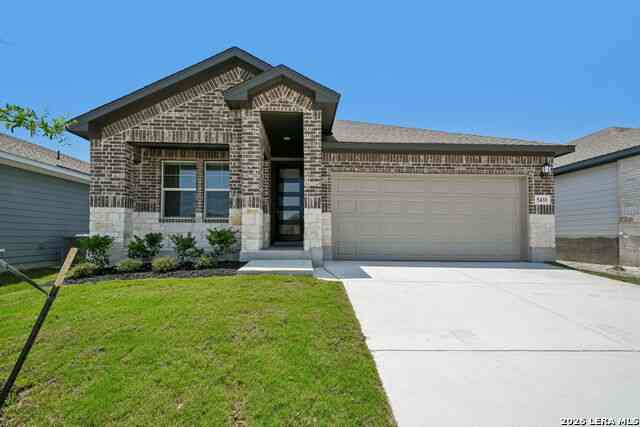 Homes For Sale - 5433 Wrangler Way<br/> Marion, TX 78124