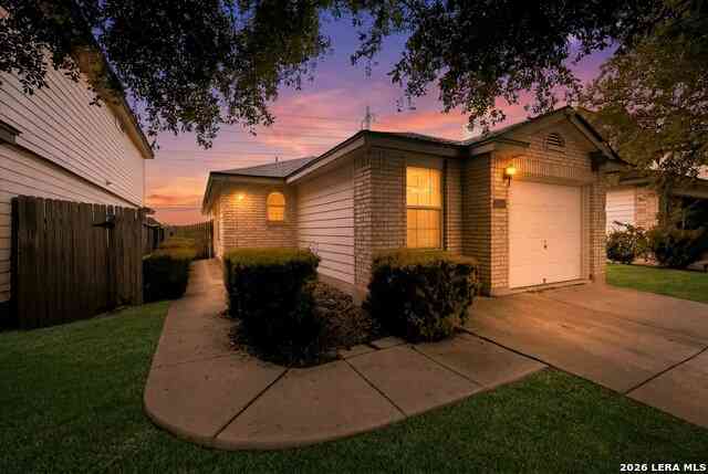 Homes For Sale - 6918 Sandy Point Dr<br/> San Antonio, TX 78244