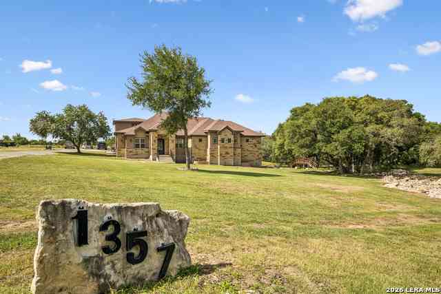 Homes For Sale - 1357 Private Road 3702<br/> Medina County, San Antonio, TX 78253