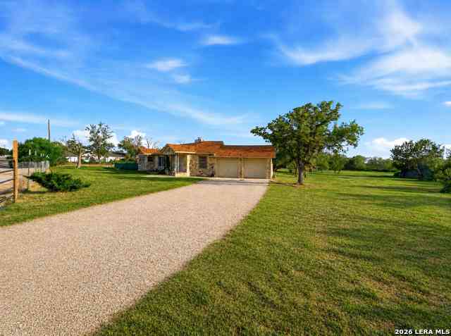 Homes For Sale - 600 S Storts St<br/> Poth, TX 78147