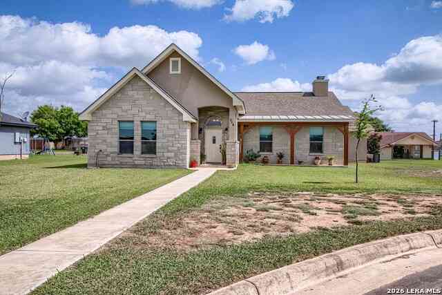 Homes For Sale - 504 34th Street<br/> Medina County, Hondo, TX 78861
