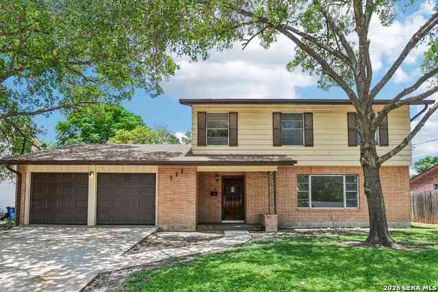 Homes For Sale - 111 Hannasch Dr<br/> Bexar County, San Antonio, TX 78213