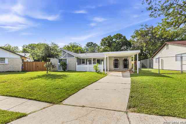 Homes For Sale - 7400 Barryhill St<br/> San Antonio, TX 78238