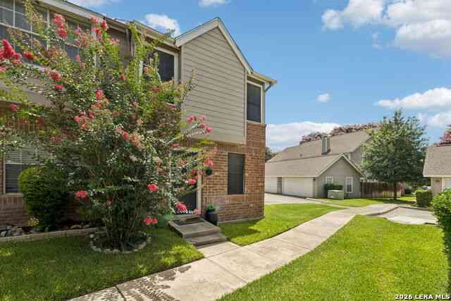 Townhouse For Sale - 12 Cross Canyon<br/> San Antonio, TX 78247