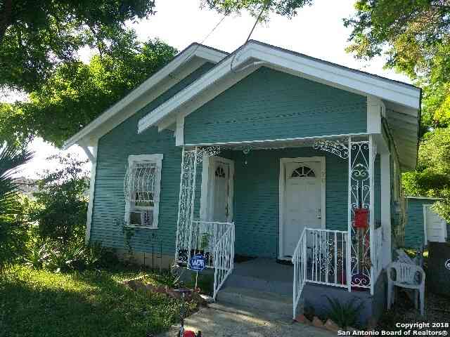 Homes For Sale - 207 W Franciscan<br/> San Antonio, TX 78204
