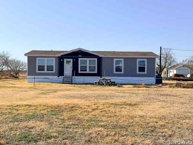 Mobile Home For Sale - 405 Driscoll St<br/> Woodsboro, TX 78393