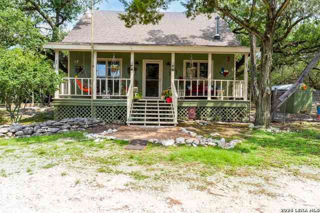 Homes For Sale - 4748 Tanglewood Trl<br/> Spring Branch, TX 78070