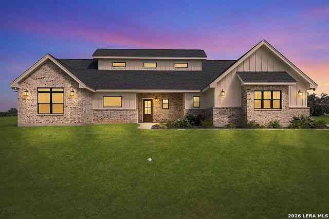Homes For Sale - 156 Firewheel Loop<br/> Floresville, TX 78114