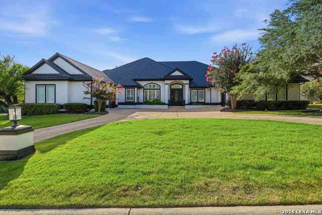 Homes For Sale - 1 Bayside Ct<br/> San Antonio, TX 78257