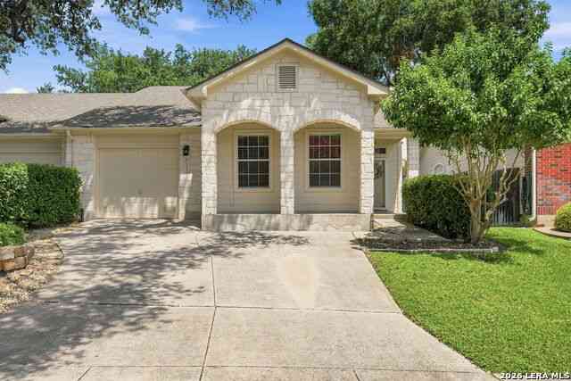 Townhouse For Sale - 6215 Wexford Pl<br/> Bexar County, San Antonio, TX 78240