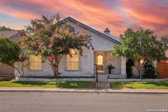 Homes For Sale - 6119 Crescent Fls<br/> Bexar County, Windcrest, TX 78239