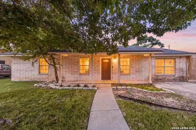 Homes For Sale - 241 Glenbrook Dr<br/> New Braunfels, TX 78130