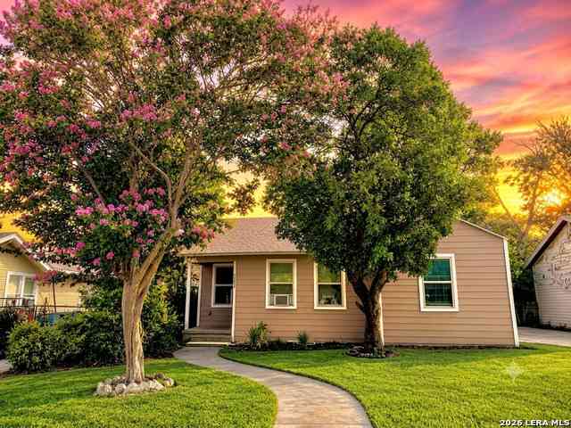 Homes For Sale - 1519 Steves<br/> San Antonio, TX 78210