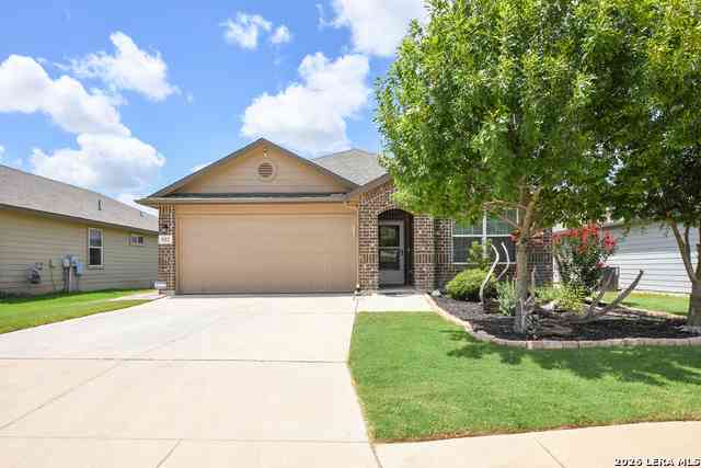 Homes For Sale - 922 Hagen Way<br/> San Antonio, TX 78221